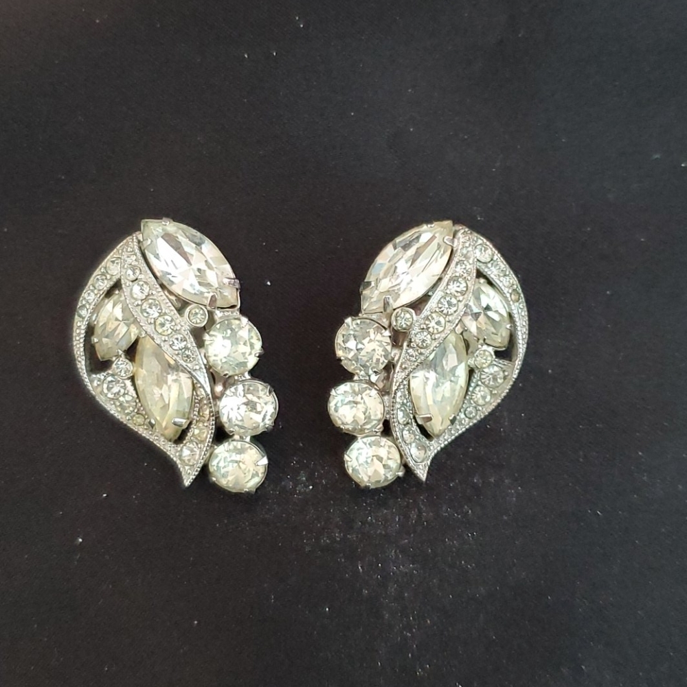 Eisenberg Ice Vintage Rhinestone Clip on Earrings
